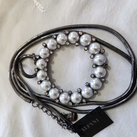 ALFANI Black and Pearl Quad Long Circle Pendant Necklace - Picture 4 of 5